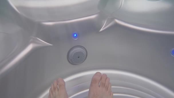 Feet in the hot tub — Stock Video