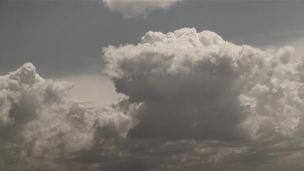 Large storm clouds — Stock Video