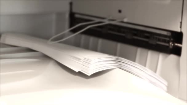 Fotokopi makinesi baskı kağıt — Stok video