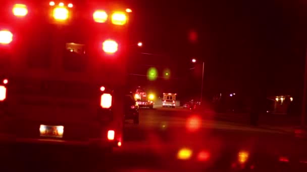 Emergency vehicles at night — Stock Video