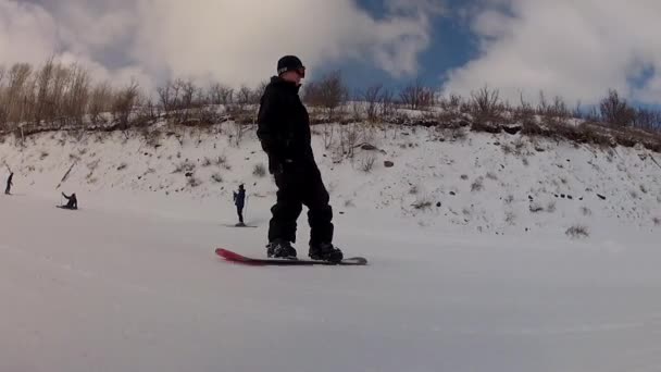 Skiers at park city — Stock Video