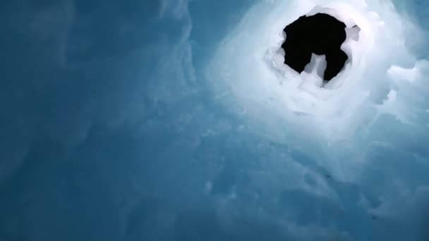 Túnel de hielo castillo — Vídeo de stock
