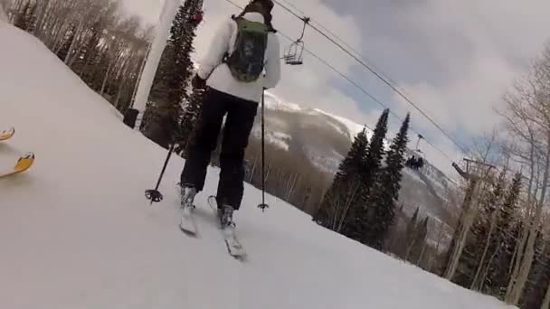 Skiers at park city — Stock Video