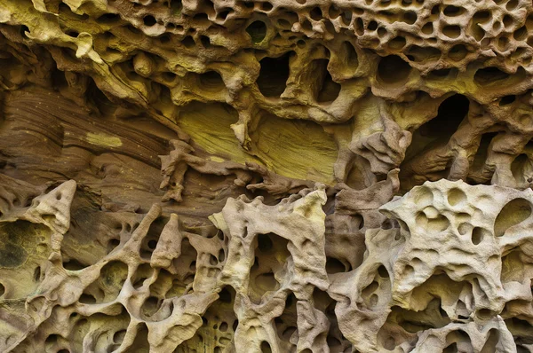 Kumtaşı, Rüzgar ve su Frendship