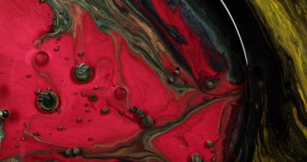 흐르는 은하들의 짙은 색깔들 — 비디오