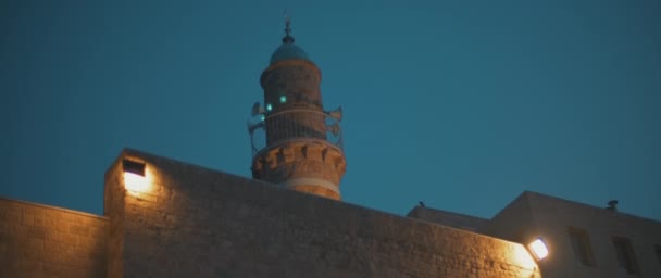 Древняя мечеть в старом городе Яффо — стоковое видео