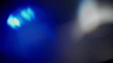 Gradyan mavi prizma paketi ve ışık sızıntısı. 