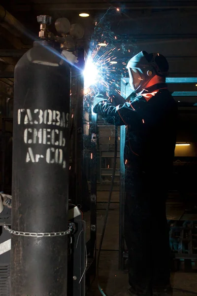 Gaz karışımında kaynak yapmak