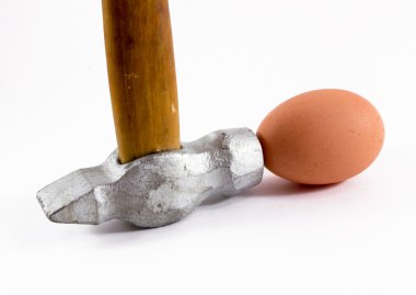 Çekiç ve örneğin