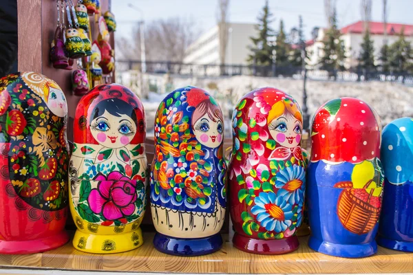 Russian Nesting Dolls in a Line — Stock Photo, Image