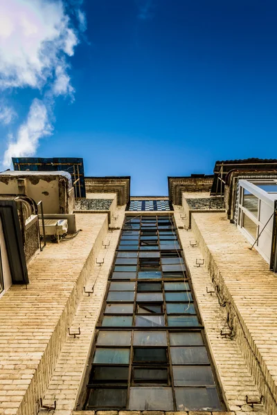 Perspective du vieux bâtiment — Photo