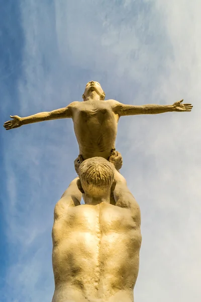 Estatua de piedra bailarines de ballet — Foto de Stock