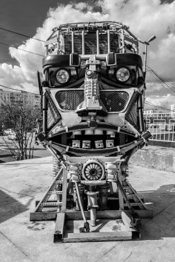 Çeşitli Önemsiz Metalden Yapılmış Robot Kafası