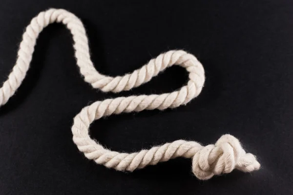 Längden på vita rep och en knutna änden — Stockfoto
