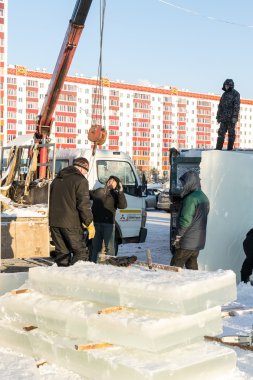 Yükleme blok Rus buz heykelleri