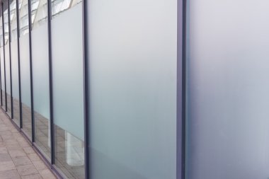 Mat gri cephe açık yakın çekim