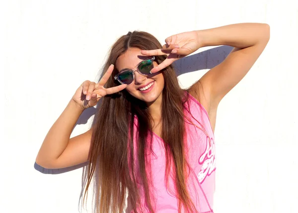 Lifestyle Nahaufnahme Foto von hübschen Teenager-Mädchen — Stockfoto