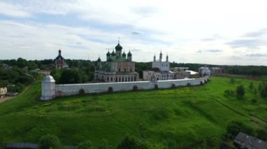 defne, piously troitsk sergieva