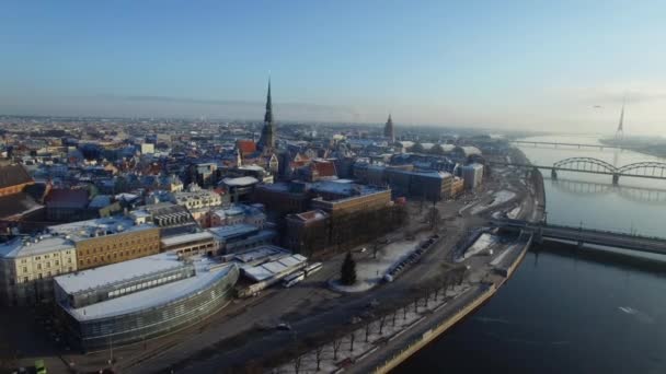 Letecký pohled na staré město riga — Stock video