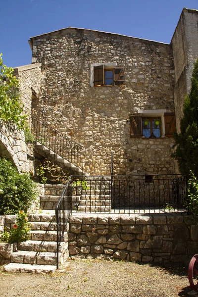 Yazın ortasında Provencal Evi
