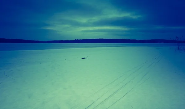Foto vintage del lago congelado — Foto de Stock