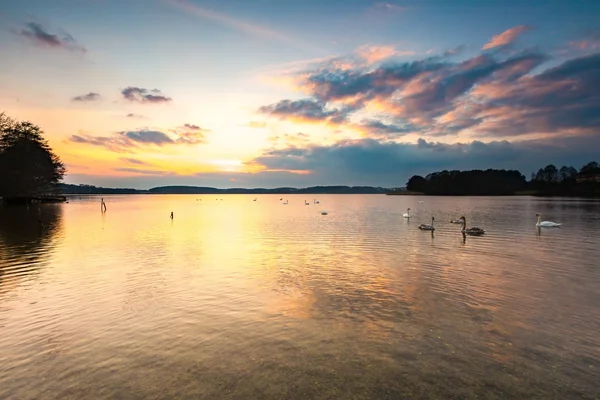 Lake landscape at colorful sunset — Stock Photo, Image