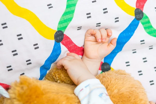 Toddler hands — Stock Photo, Image