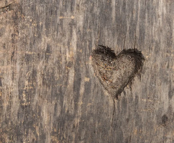 Forma del cuore tagliata in legno — Foto Stock