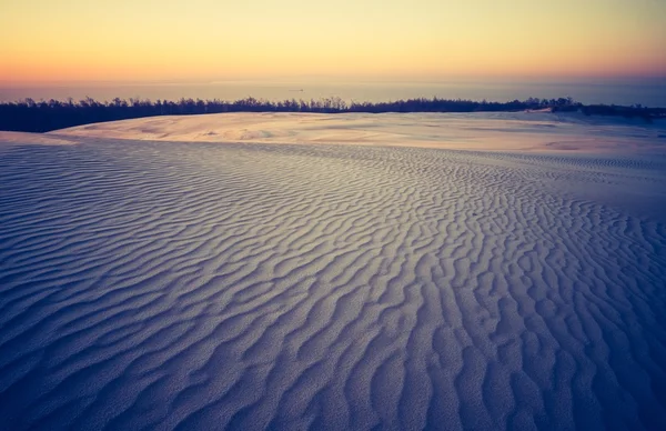 Винтажное фото пейзажа песчаных дюн — стоковое фото