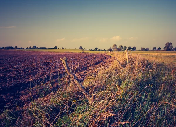 牧草地の塀のビンテージ写真 — ストック写真