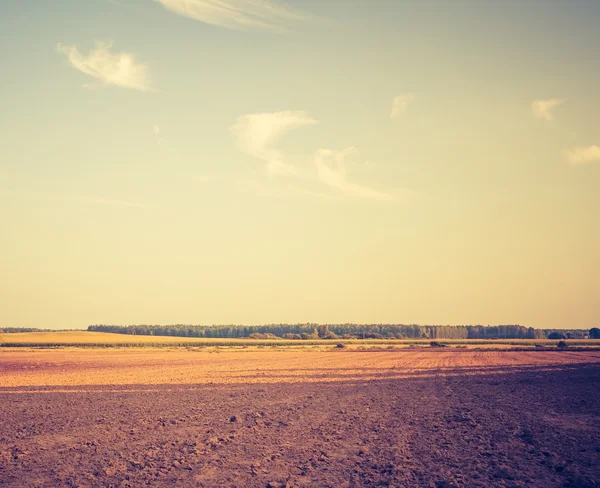 Vintage foto van geploegd veld landschap — Stockfoto