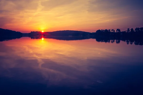 Vintage photo of lake sunset — Stock Photo, Image