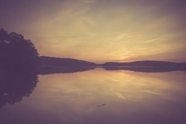 Vintage photo of lake sunset — Stock Photo, Image