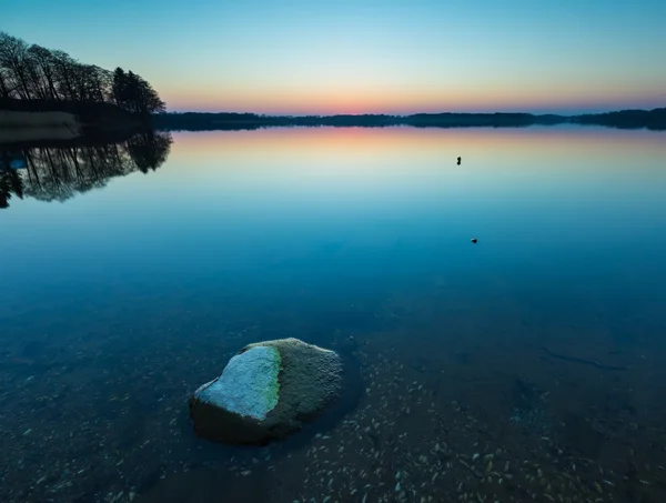 Lake landscape at sunset — Stock Photo, Image