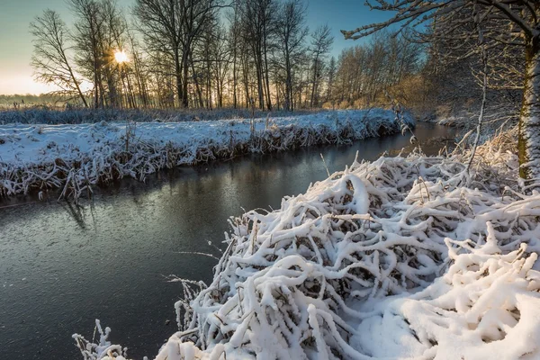Invierno río paisaje —  Fotos de Stock