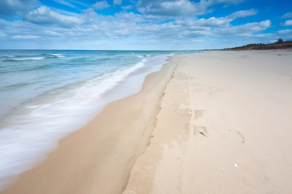 Östersjöns sandstrand kust — Stockfoto