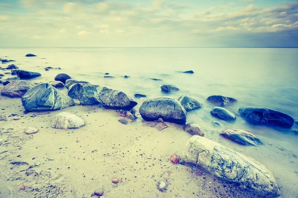 Costa do mar rochosa — Fotografia de Stock