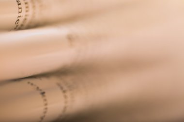 renkli kağıt kenarları