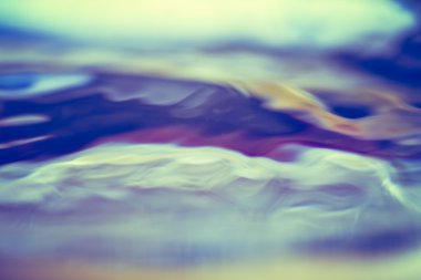 hareketli su yüzeyi