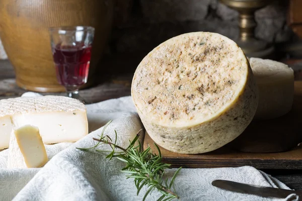 French goat cheese — Stock Photo, Image