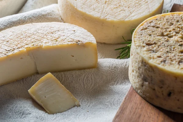 French goat cheese — Stock Photo, Image