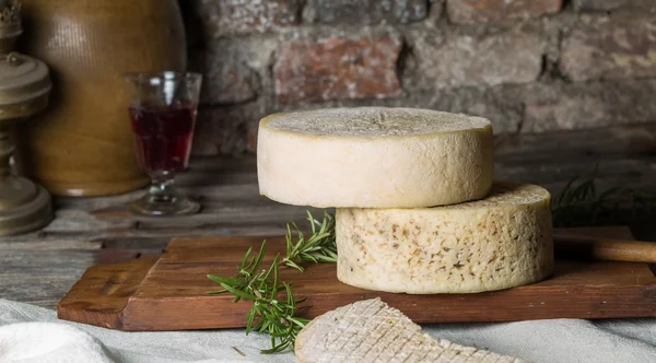 French goat cheese — Stock Photo, Image