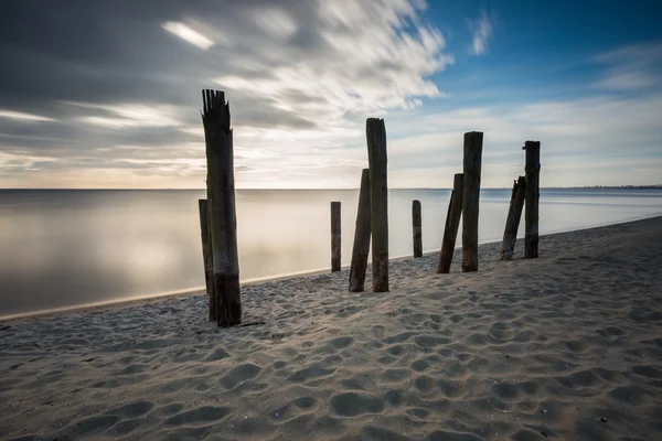 Vernietigde pier — Stockfoto