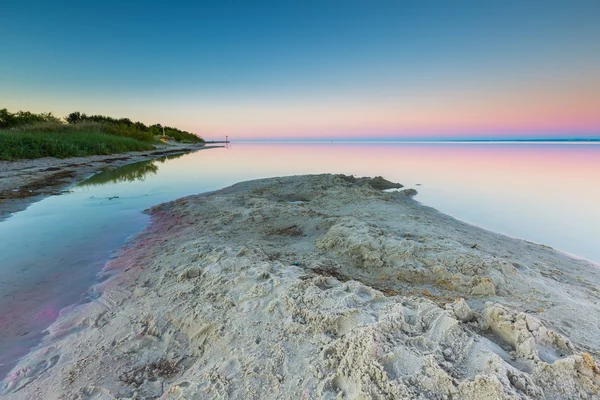 Gün doğmadan önce bay — Stok fotoğraf