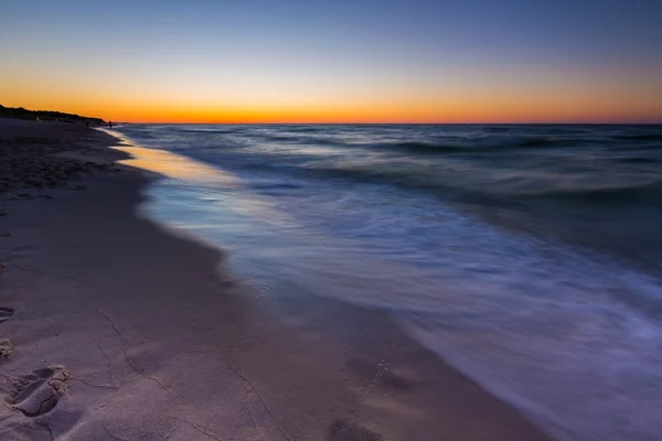 Hermosa puesta de sol sobre el mar Báltico —  Fotos de Stock