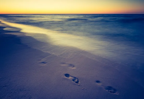 Strand nach Sonnenuntergang — Stockfoto