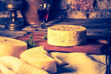 Fransız keçi peyniri