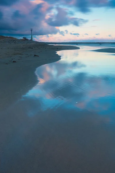 Hermoso paisaje marino con la orilla del Mar Báltico — Foto de Stock