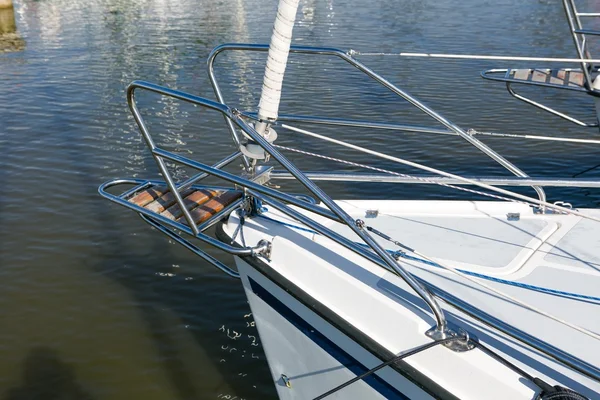 Beutiful lac photographié du yacht — Photo