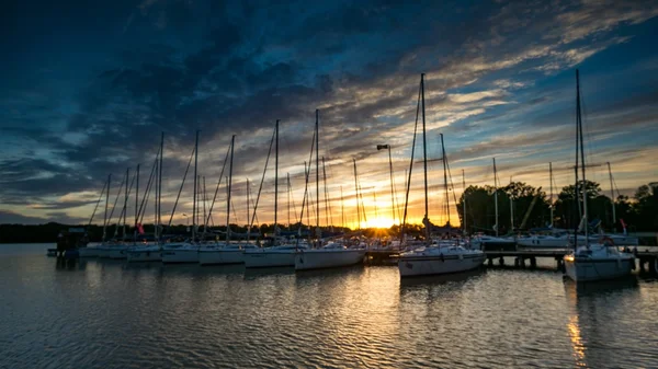 Yachtboats in ports at evening — Stock Photo, Image
